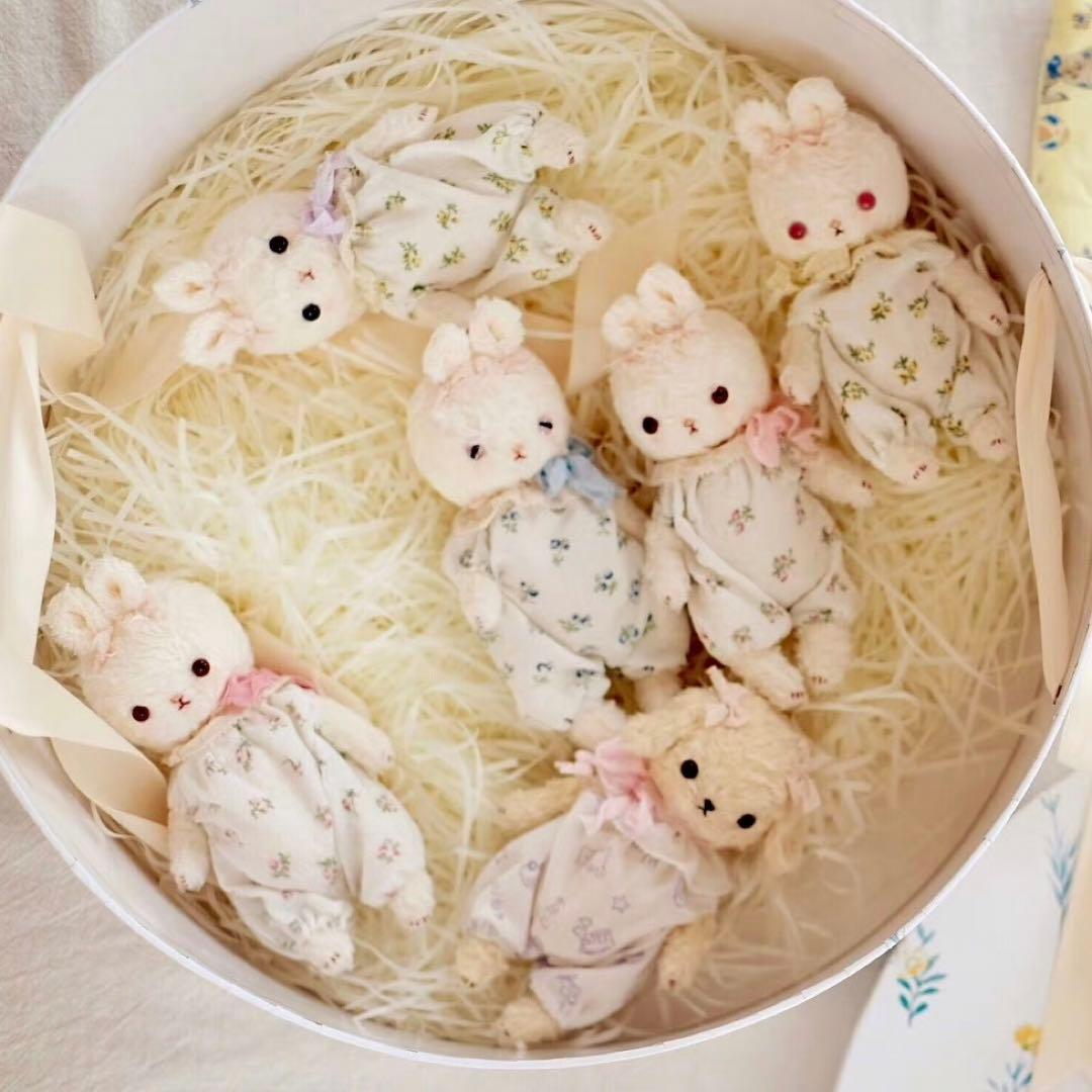 垂れ耳のワンちゃん 犬 いぬ テディベア ハンドメイド ぬいぐるみ 海外作家様