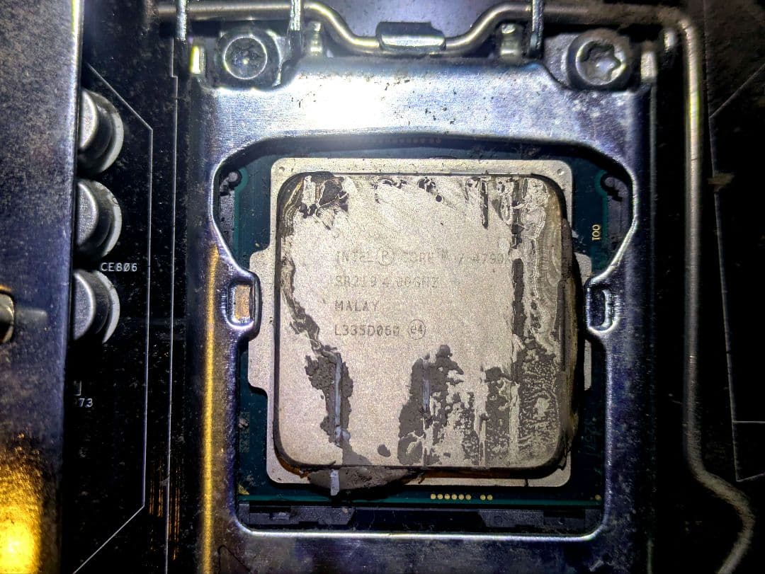 マザーボード、cpuクーラー等