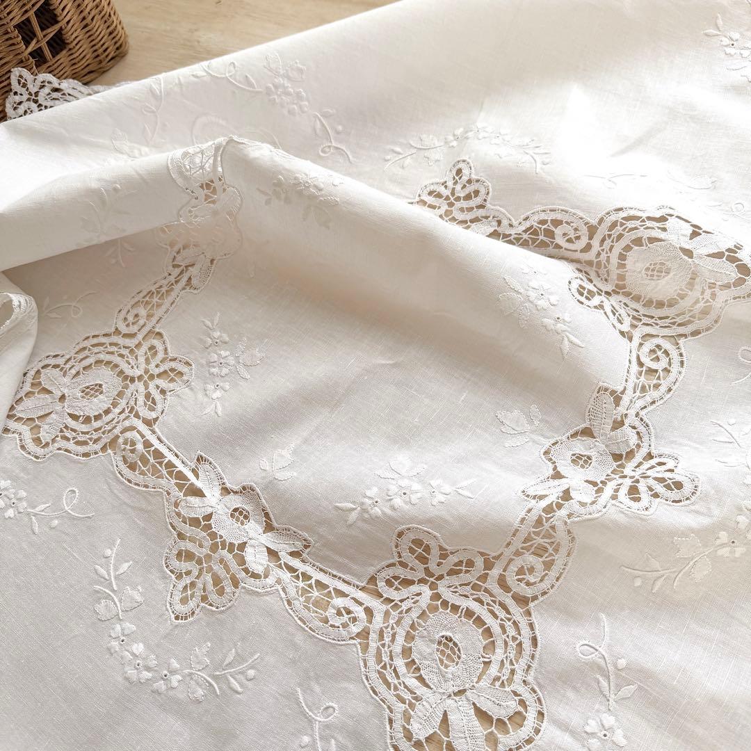 リネン テーブルクロス 82cm白糸刺繍 レース ハンドメイド 手仕事　フランス
