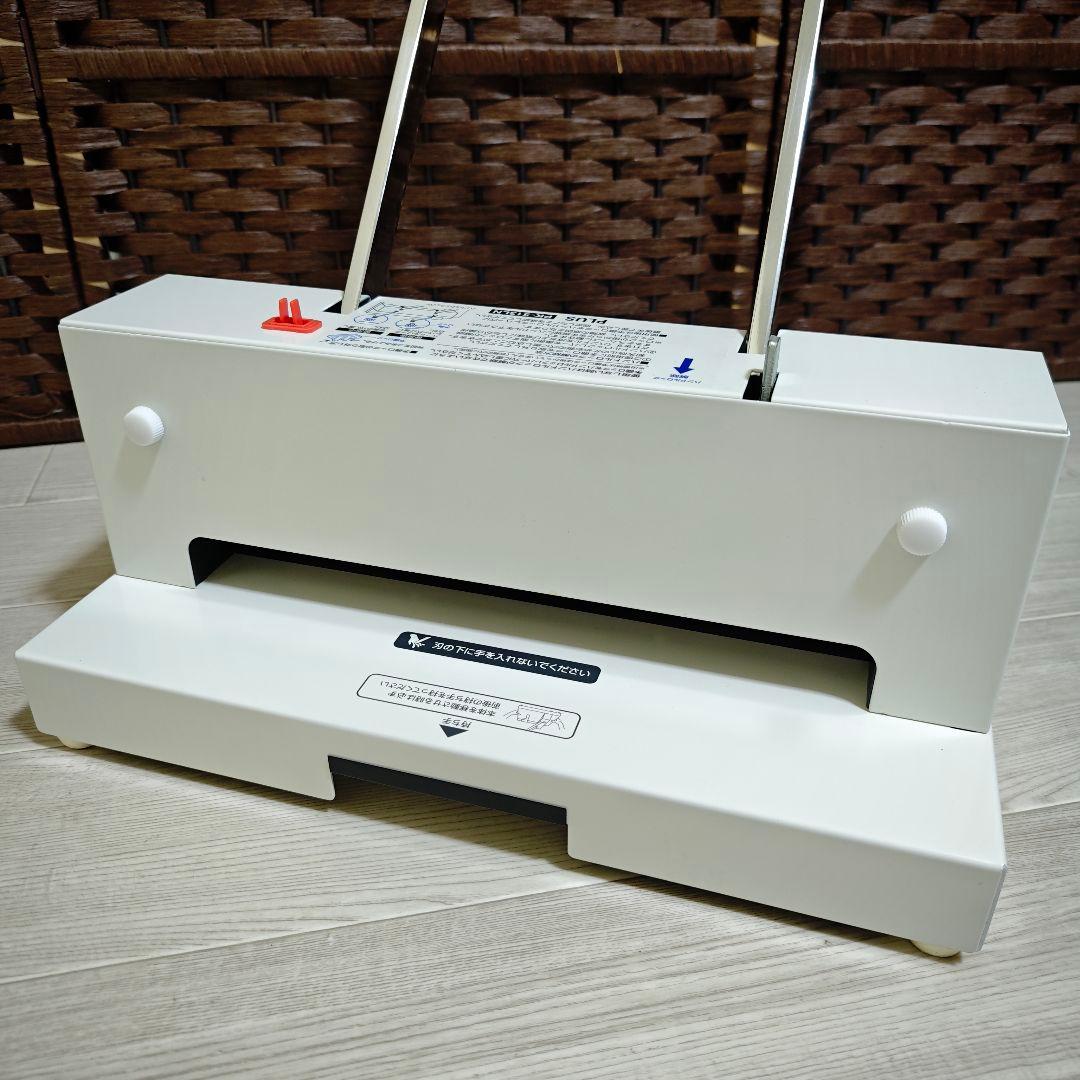 【美品】プラス PLUS 裁断機 PK-513LN 動作良好