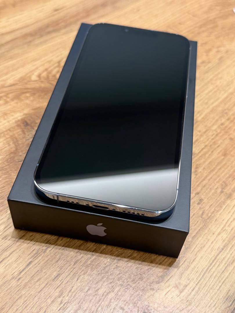 iPhone 13 Pro 128GB シエラブルー 本体　充電ケーブル付