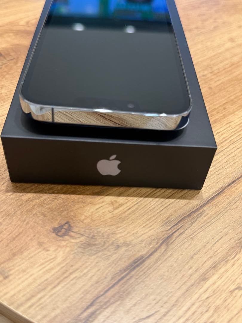 iPhone 13 Pro 128GB シエラブルー 本体　充電ケーブル付