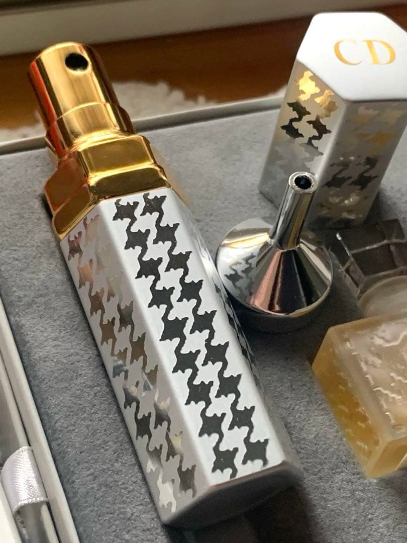 Christian Dior アトマイザー　ヴィンテージ　香水ケース