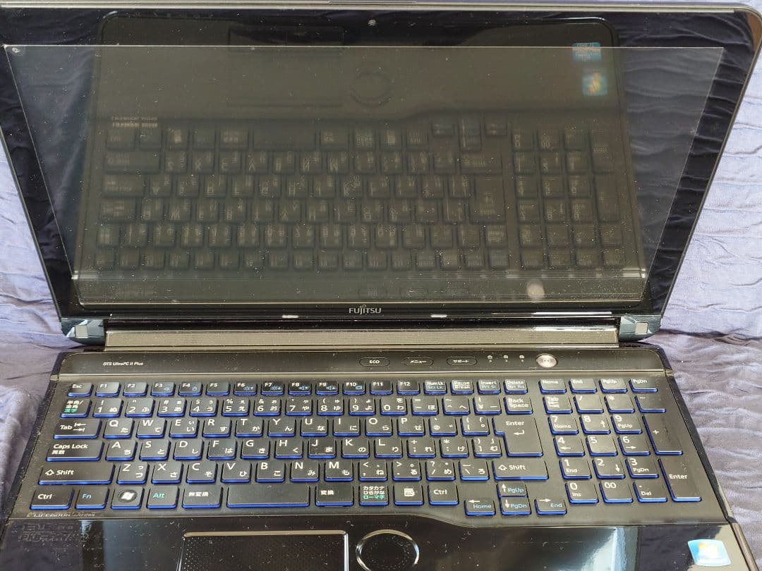 FUJITSUノートパソコン FMV−LIFEBOOK & Office2010