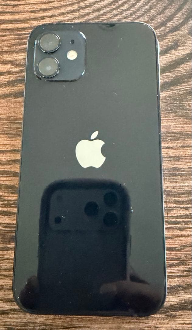 Apple iPhone 12 ブラック本体