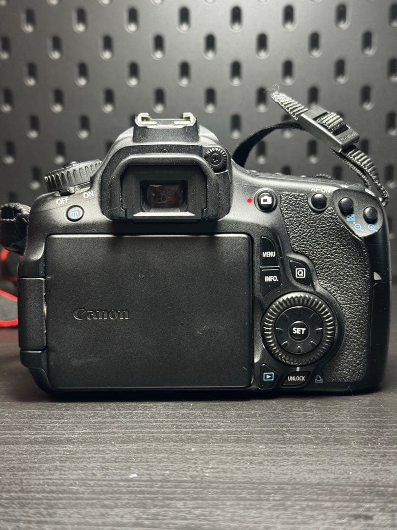 カメラレンズセット Canon EOS 60D EFS 18-55 mm