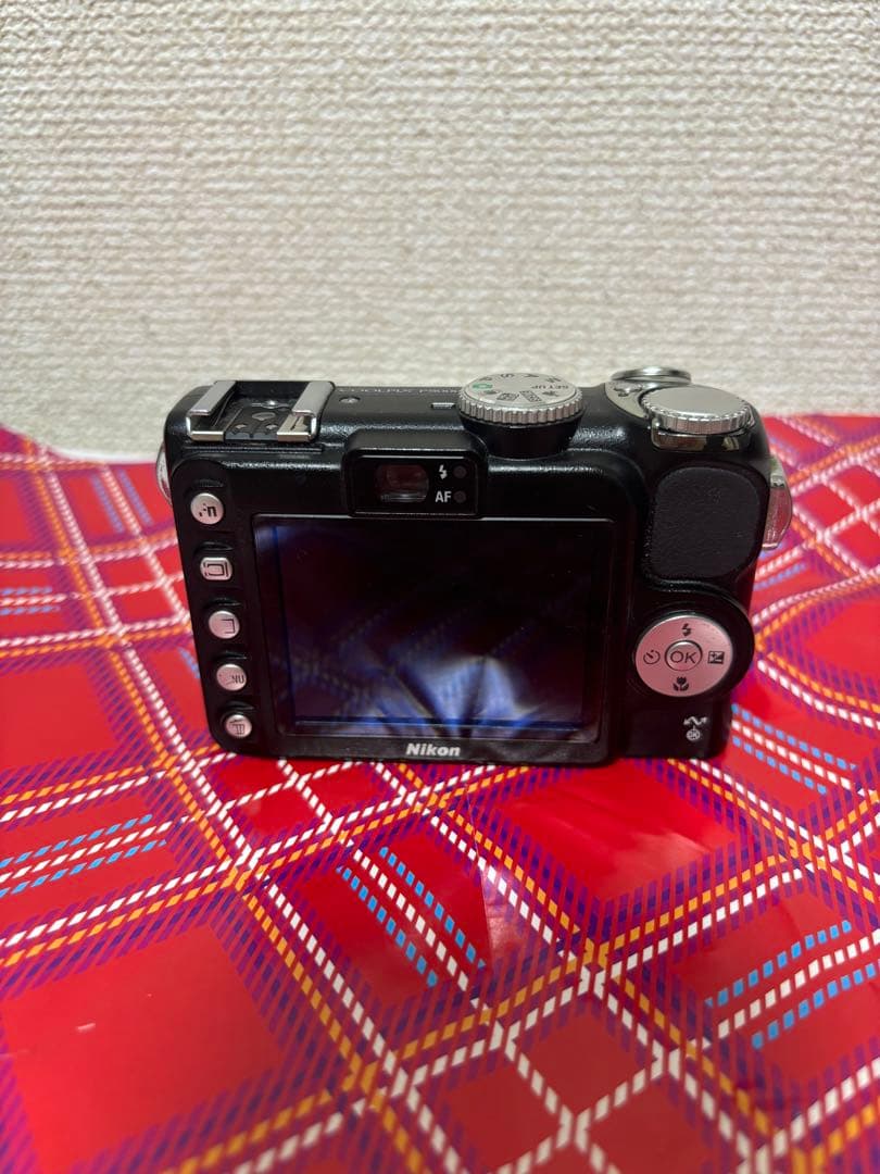 Nikon デジタルカメラ COOLPIX P5000 ブラック 1000万画素
