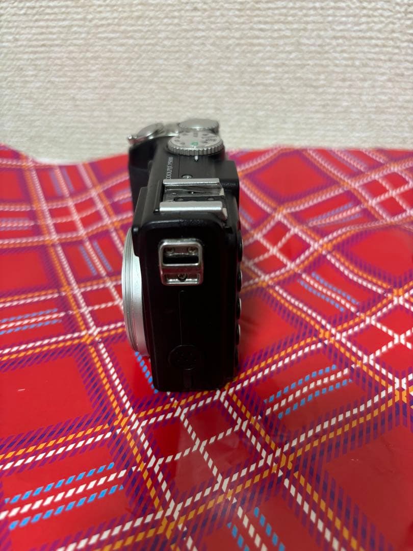 Nikon デジタルカメラ COOLPIX P5000 ブラック 1000万画素