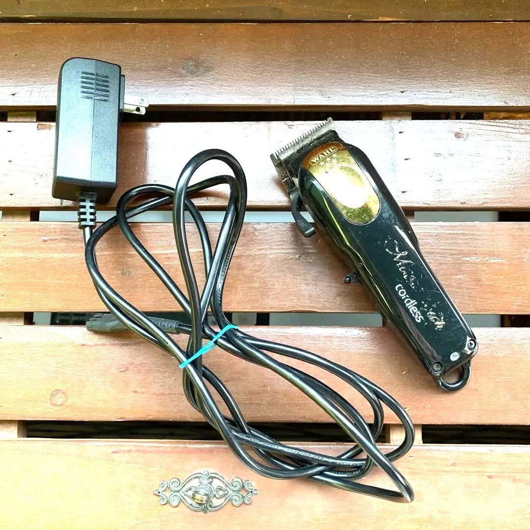 WAHL（ウォール）本体＋充電器Magic Clip Cordless