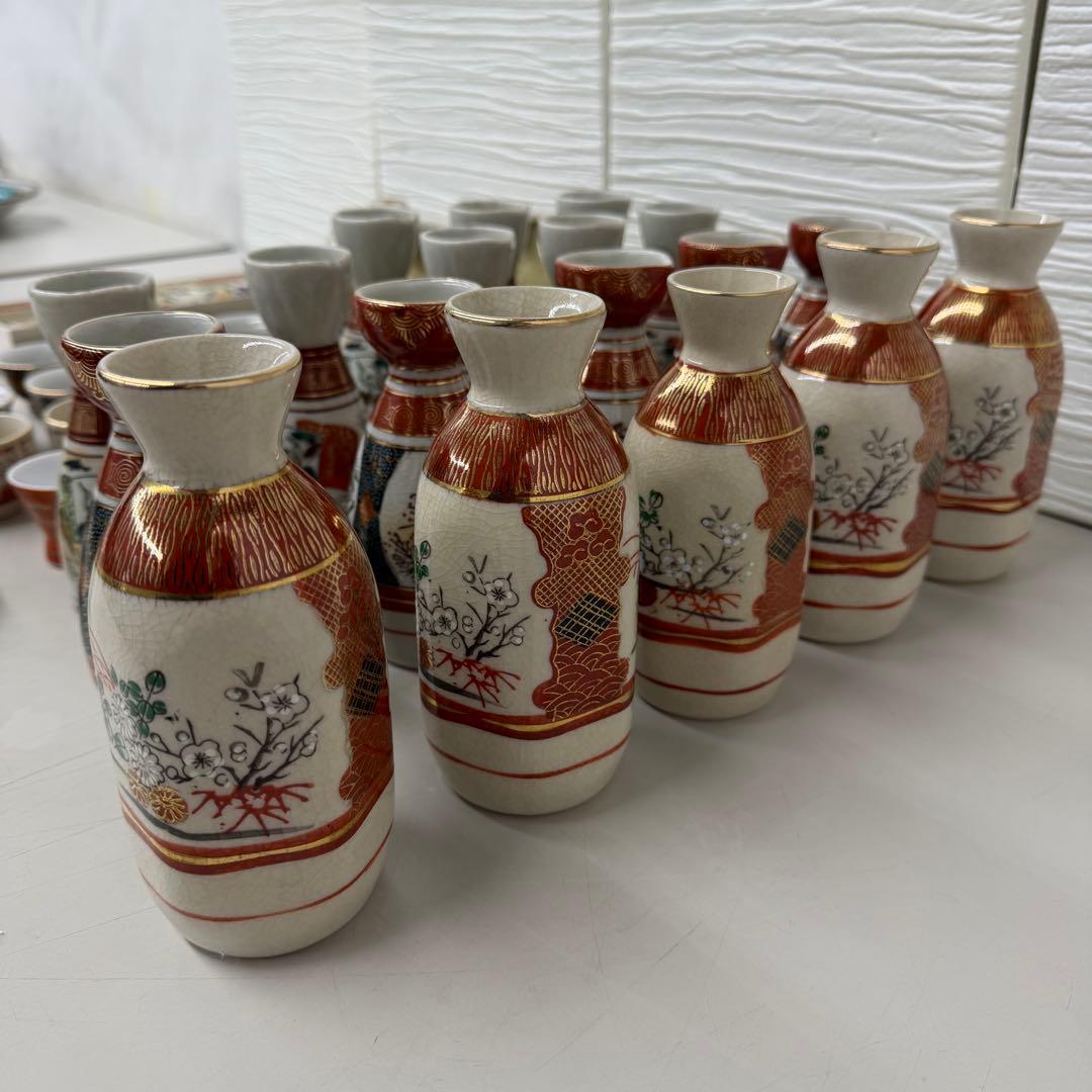 九谷焼　伝統工芸品　まとめ売り徳利とおちょこセット 陶器製