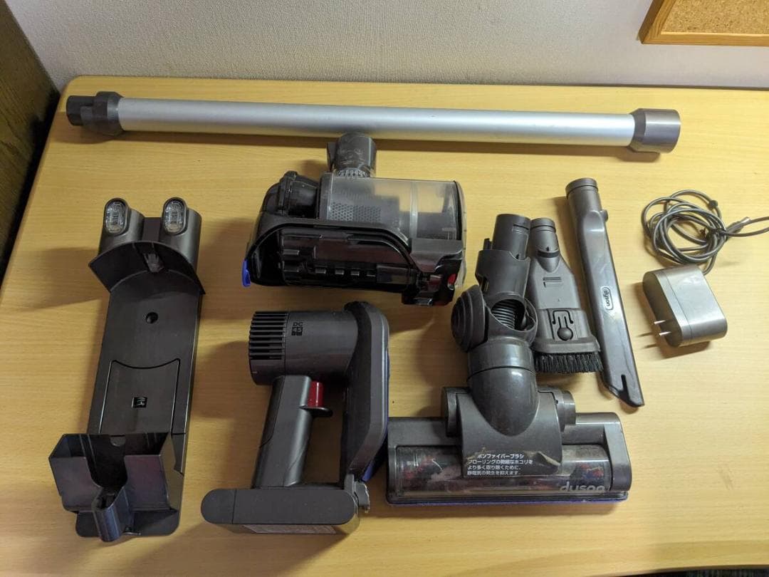 Dyson コードレス スティッククリーナー 掃除機 DC45 ダイソン