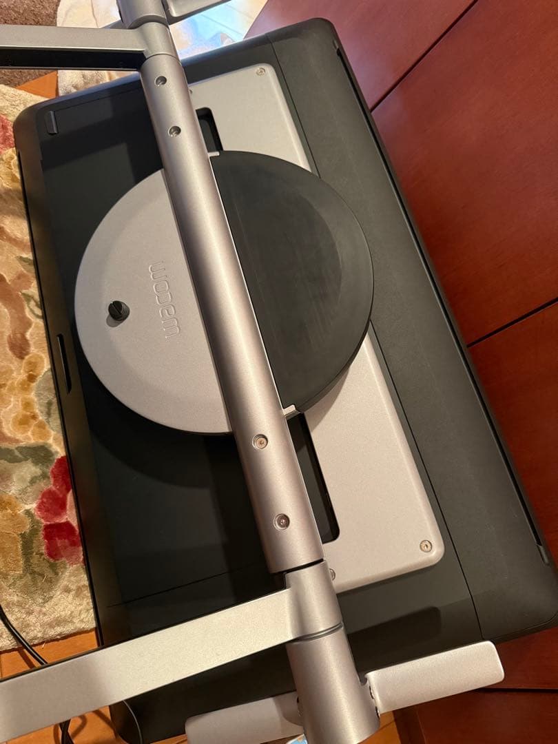 美品】Wacom Cintiq Pro 24 本体 +Ergo Stand