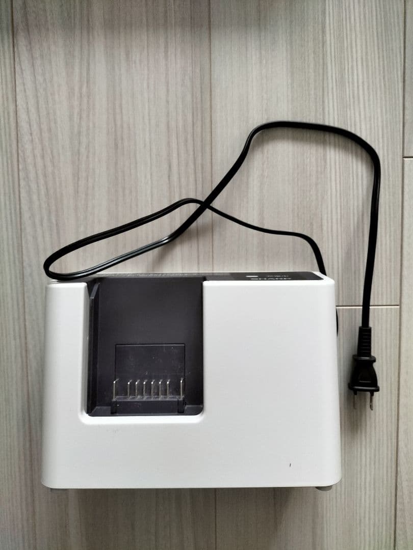 SHARP スティッククリーナー EC-AR8