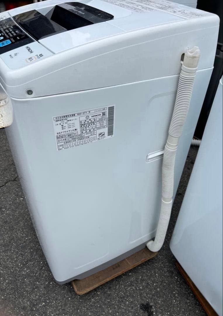 今日購入2015年式6kgHITACHI 洗濯機と 2018年製146三菱冷蔵庫
