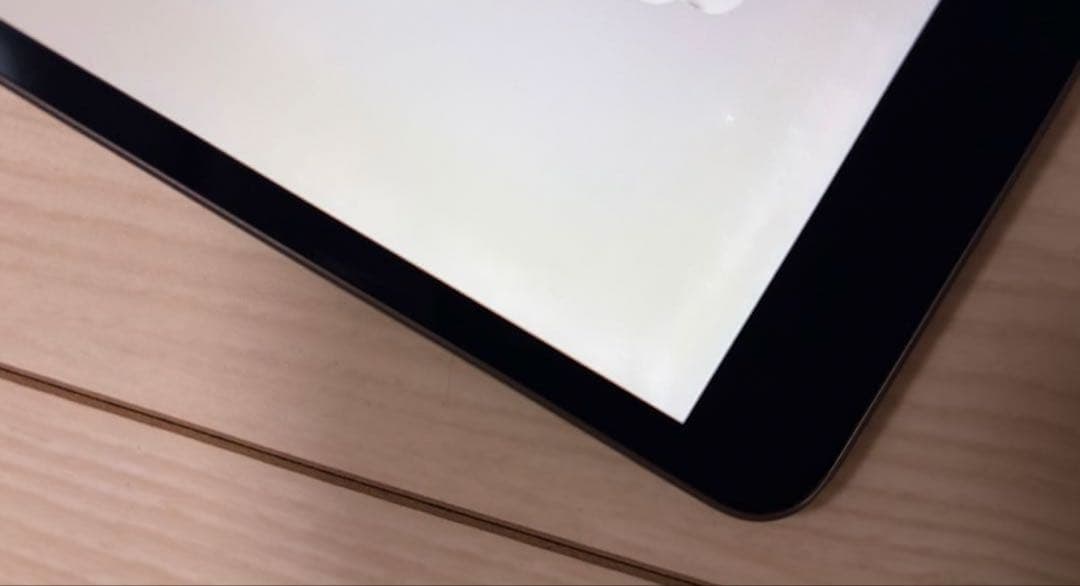 [値下げ]iPad スペースグレー 第3世代 本体 + Apple Pencil