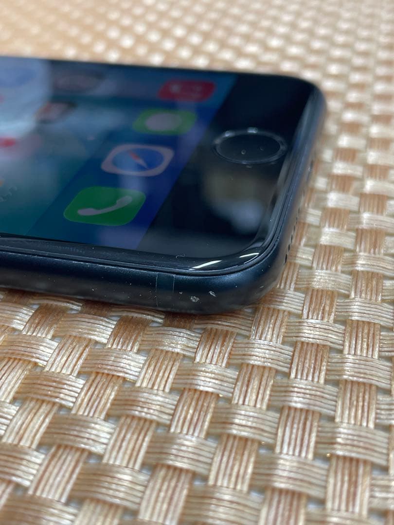 iPhone SE第3世代 64GBミッドナイトSIMフリー【3691】