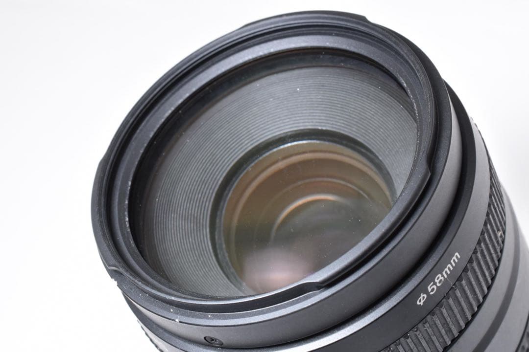 Canon EF 75-300mm f/4-5.6 II ズームレンズ