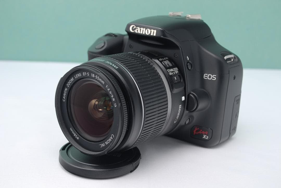 ☘️カメラデビューに✨️ Canon Kiss X2 一眼レフ 手ぶれ補正 美品
