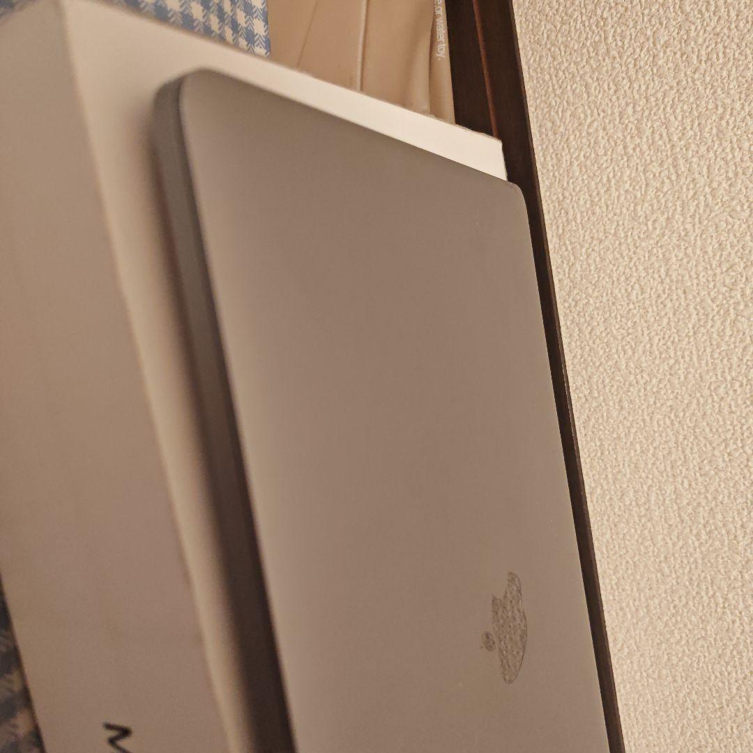MacBook本体 MacBook Pro 2020 16GB 500GB i5