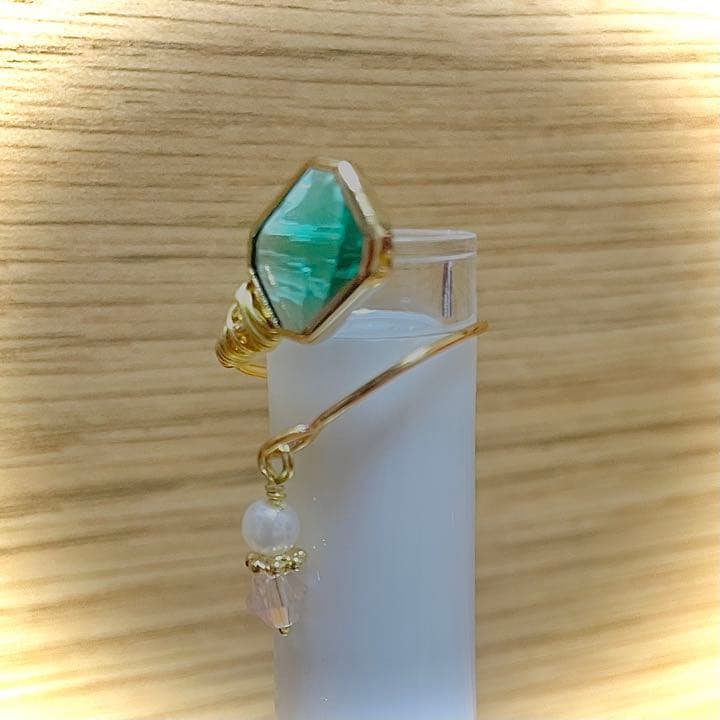お嫁に行きました♡宝石チャームのワイヤーリング☆パールとゆらゆらストーン☆*。
