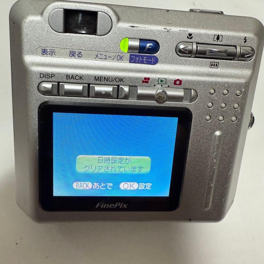 Fujifilm FinePix F420 単4電池稼働 コンパクトデジカメ