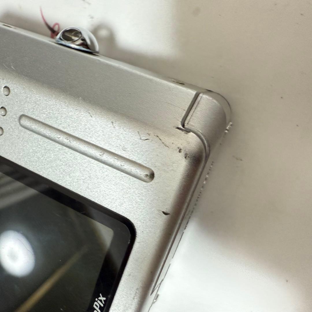 Fujifilm FinePix F420 単4電池稼働 コンパクトデジカメ