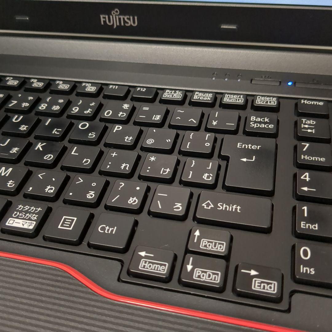 【お手頃価格】富士通ノートパソコン LIFEBOOK A574/KX