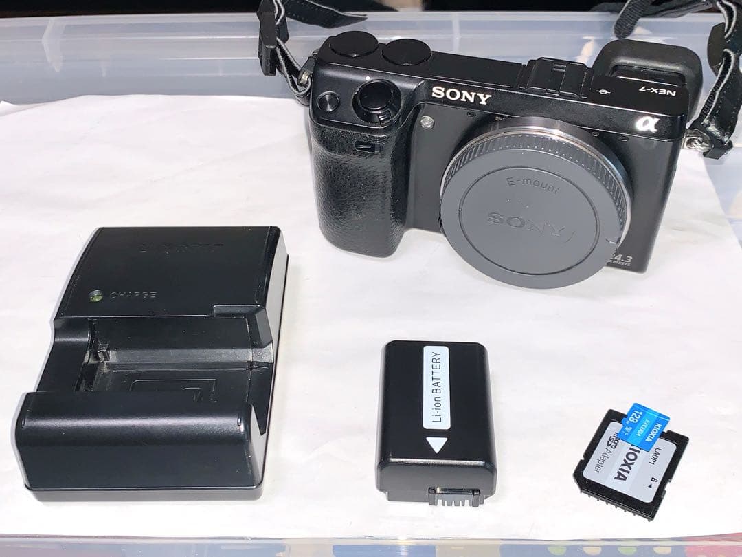 絶好調！　SONY α NEX-7 デジタル一眼レフカメラ