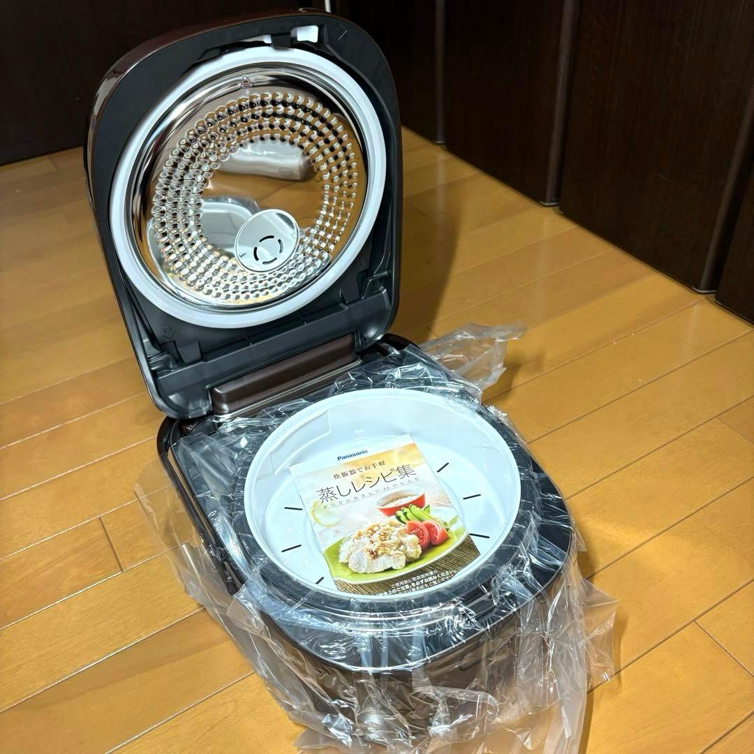 【新品未使用】Panasonic SR-HX100 炊飯器 大火力おどり炊き