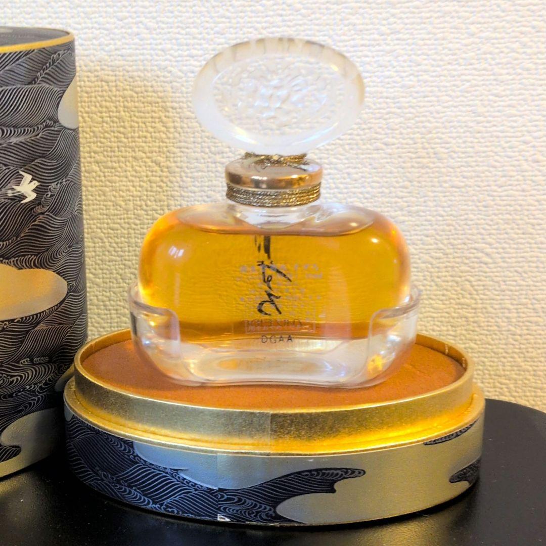 すずろ　資生堂　香水　30ml