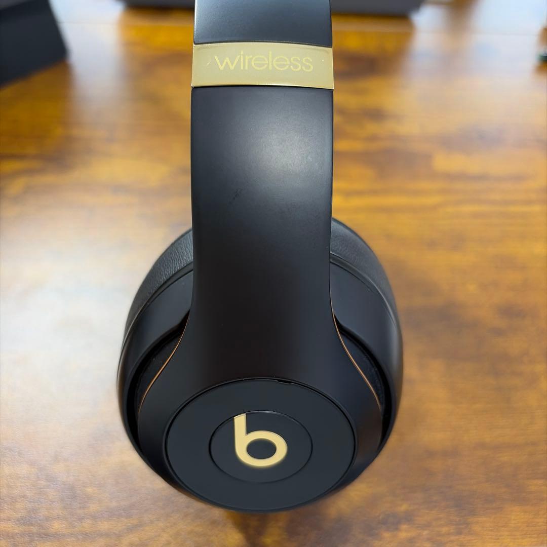 【Beats Studio3 Wireless】ミッドナイトブラック