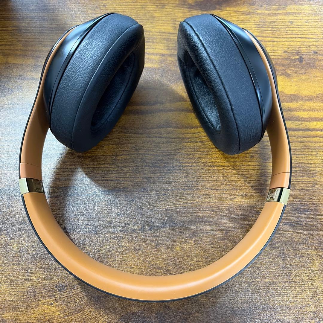 【Beats Studio3 Wireless】ミッドナイトブラック