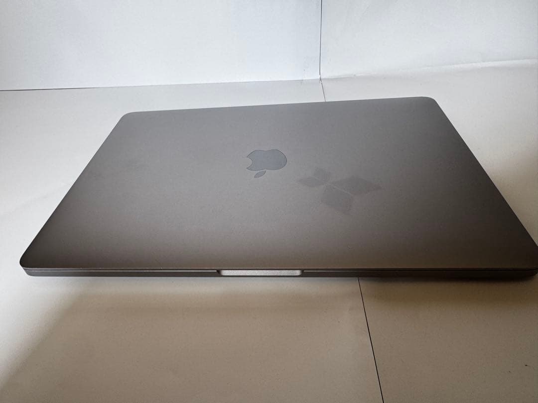 MacBook Pro 13インチ 2020 / i5 / 16GB/512GB