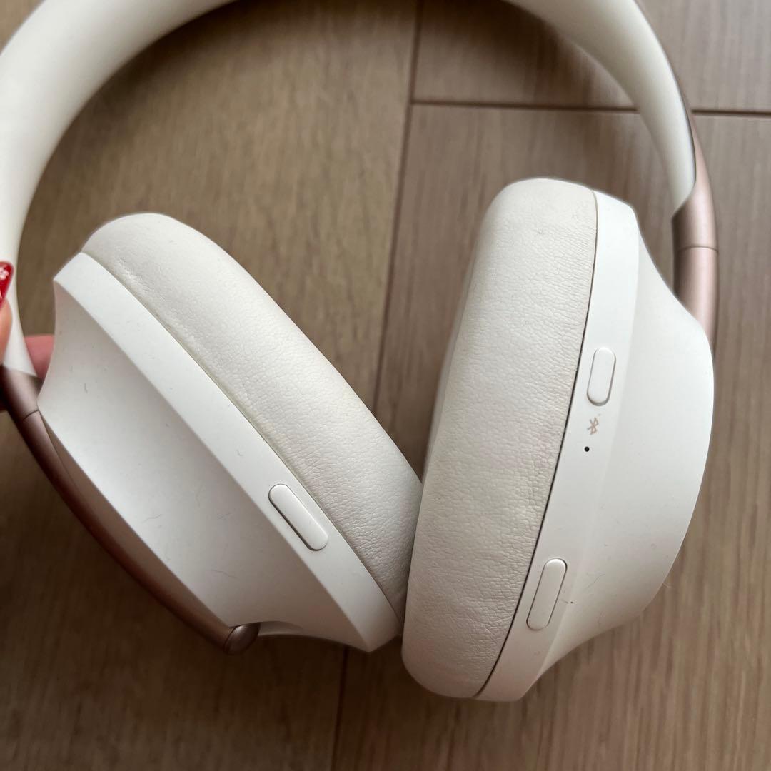 美品　ボーズ ノイズキャンセリングヘッドホンBOSE 700