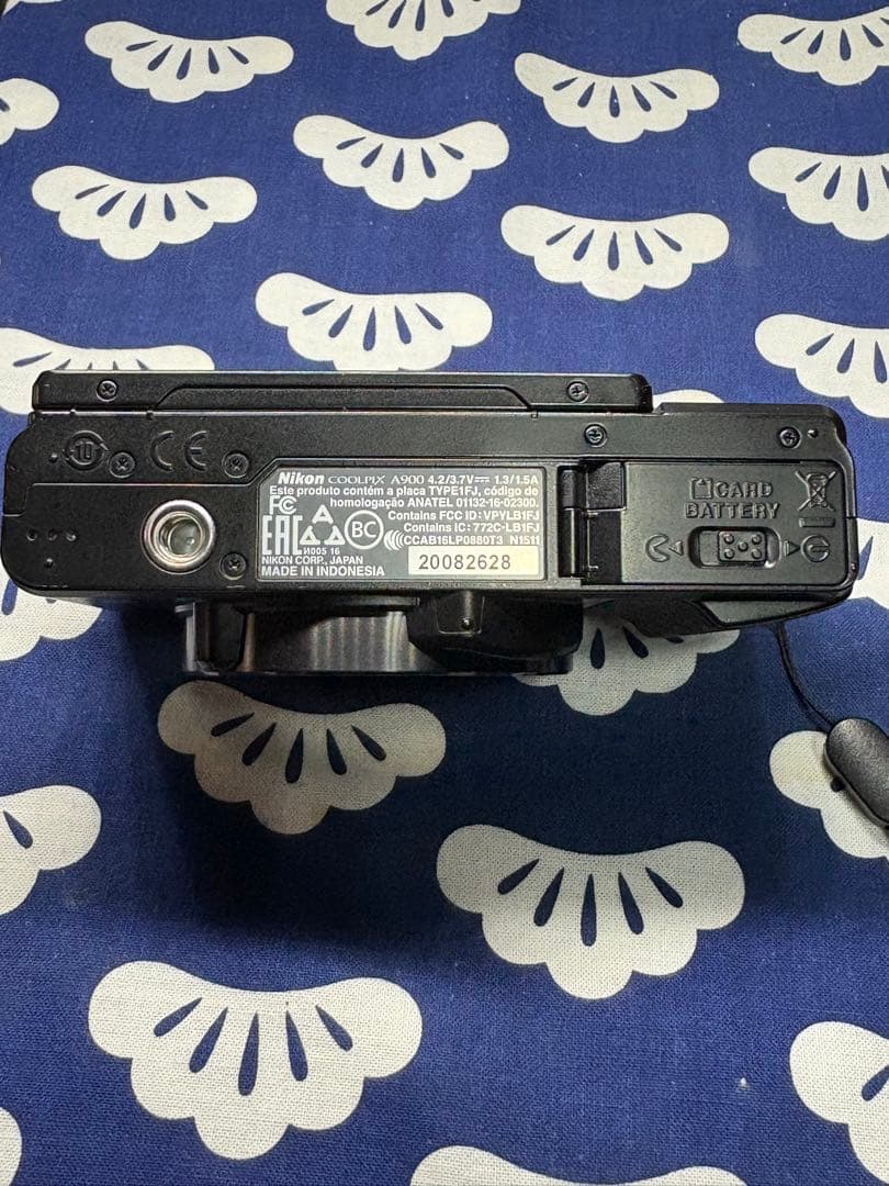 デジタルカメラ Nikon COOLPIX A900