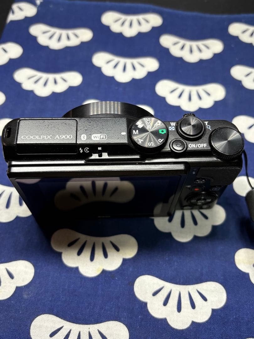 デジタルカメラ Nikon COOLPIX A900