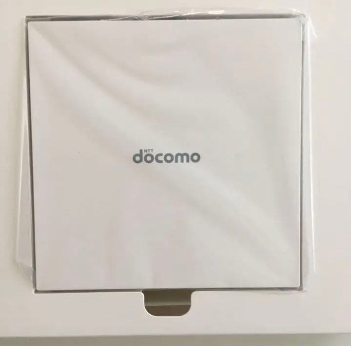 【新品】docomo select ドコモテレビターミナル ホワイト