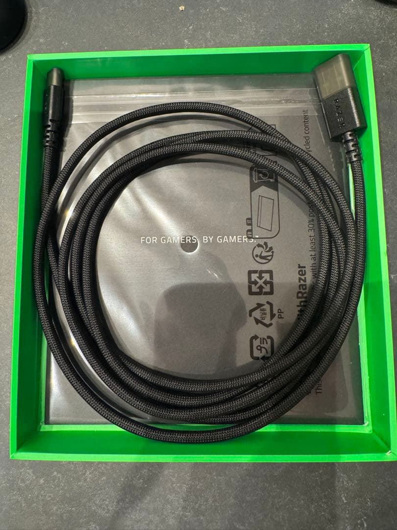 Razer Viper V4 Pro ワイヤレスゲーミングマウス 本体