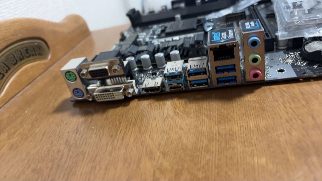マザーボード Asrock z390m pro4