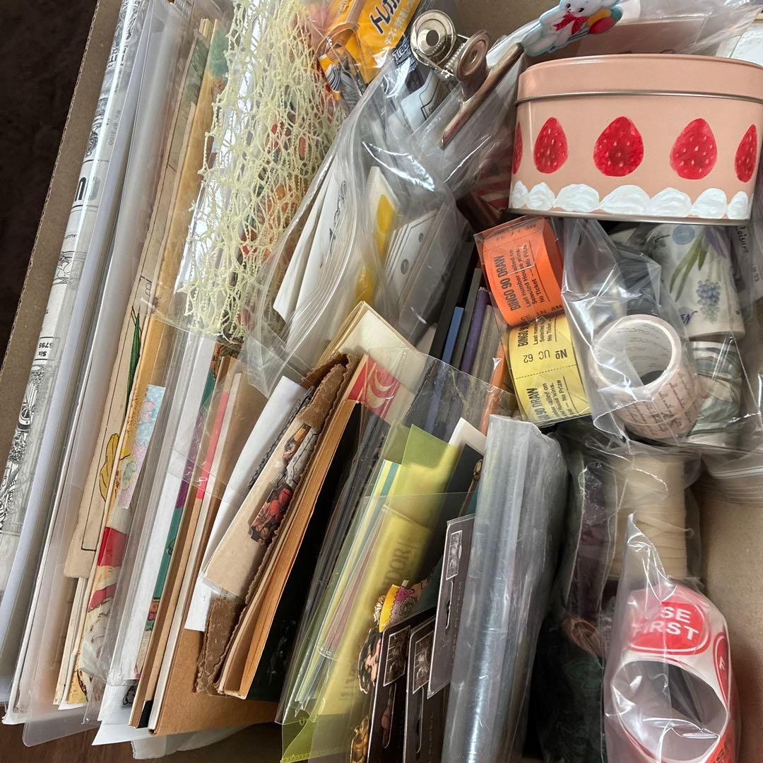 紙モノ　コラージュ素材　ノート　スタンプ　おすそわけファイル　ジャンクジャーナル