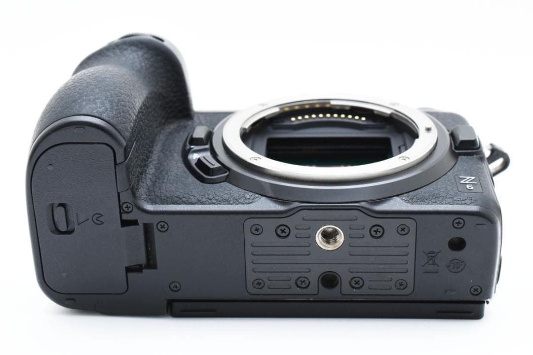 Nikon ニコン Z6 ボディー