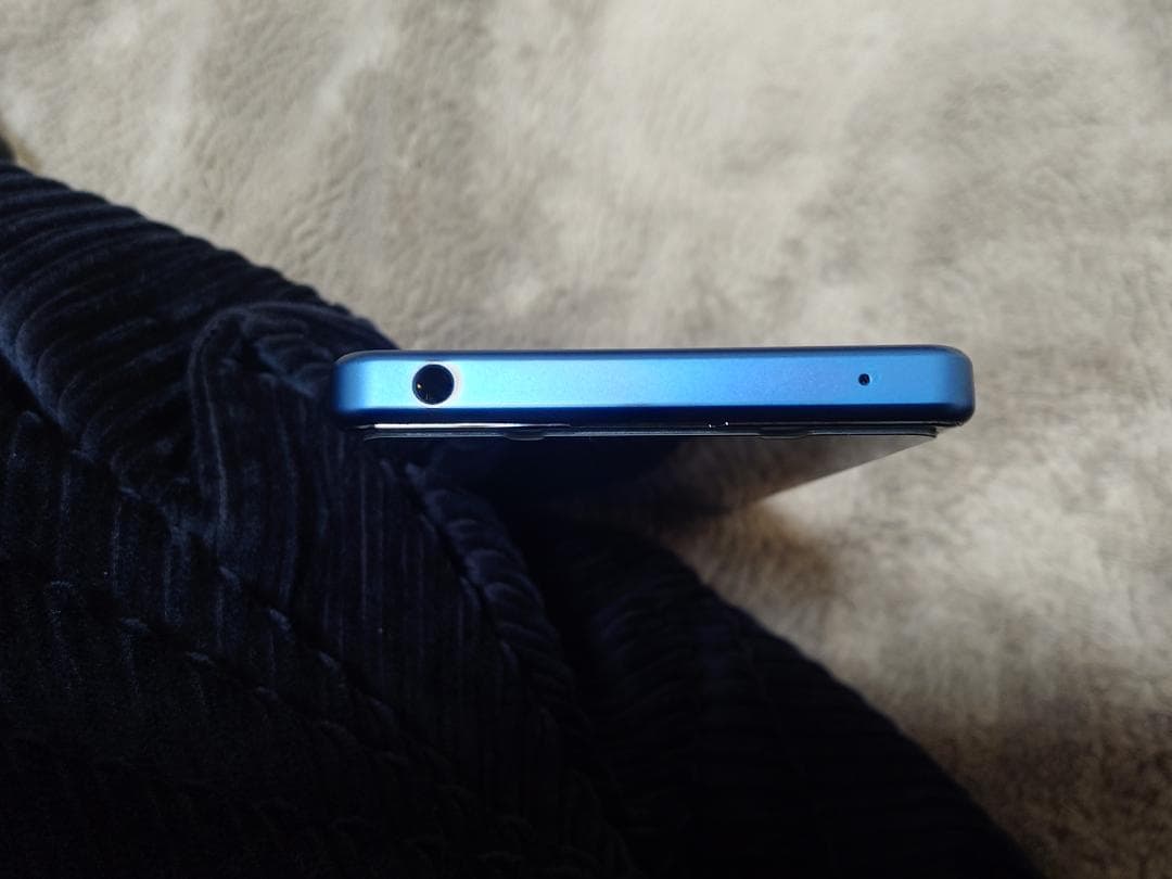 ま*き様 Xperia 5 IV SO-54C　ブルー