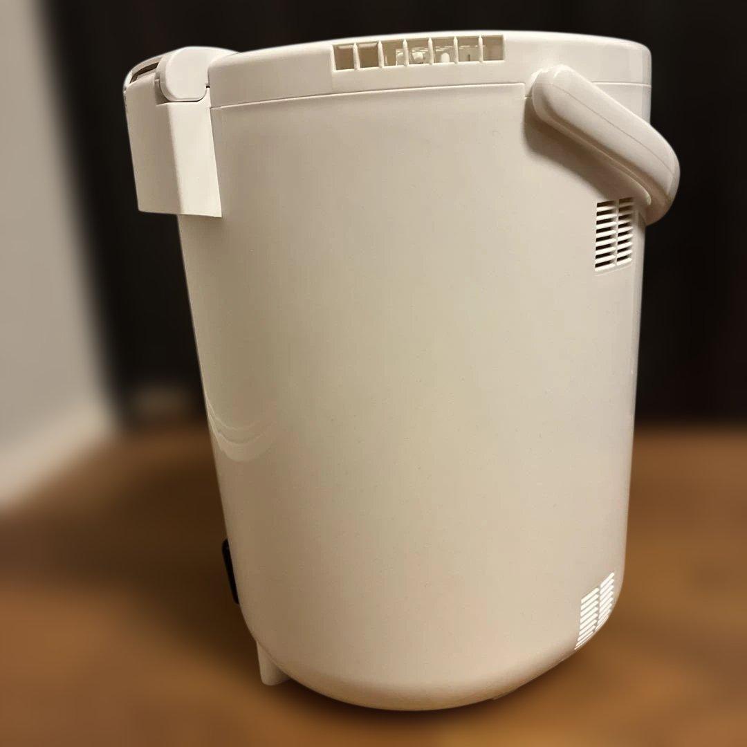 象印 スチーム式加湿器 ホワイト EE-RS50-WA