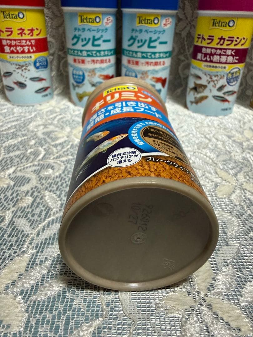 テトラ社　熱帯魚、金魚、メダカのエサ　全27本