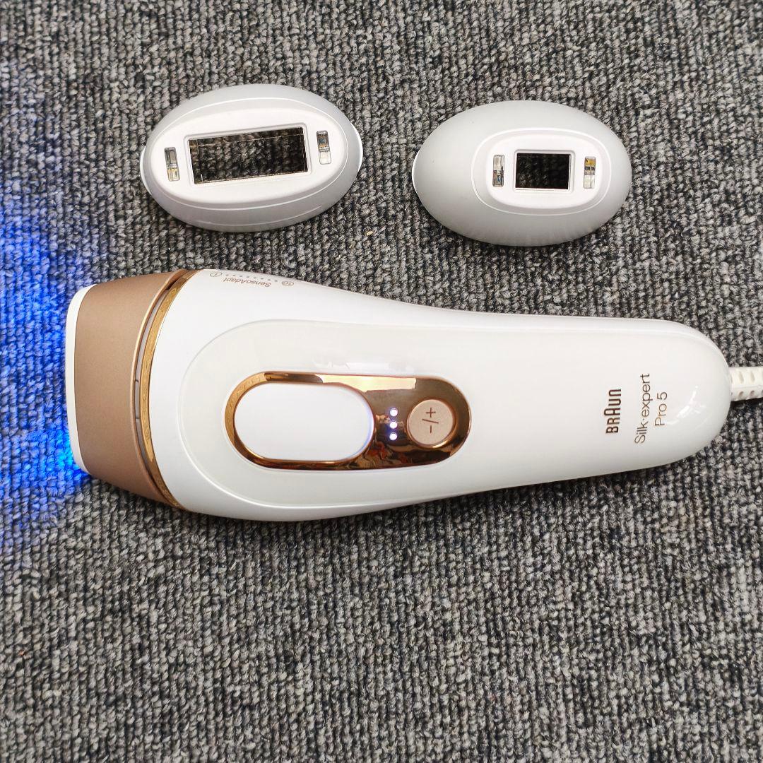 美品　ブラウン　シルクエキスパートPRO5 脱毛機 脱毛器 3アタッチメント