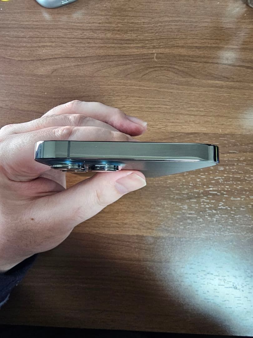 美品 iphone 12 pro max 512gb グラファイト simフリー