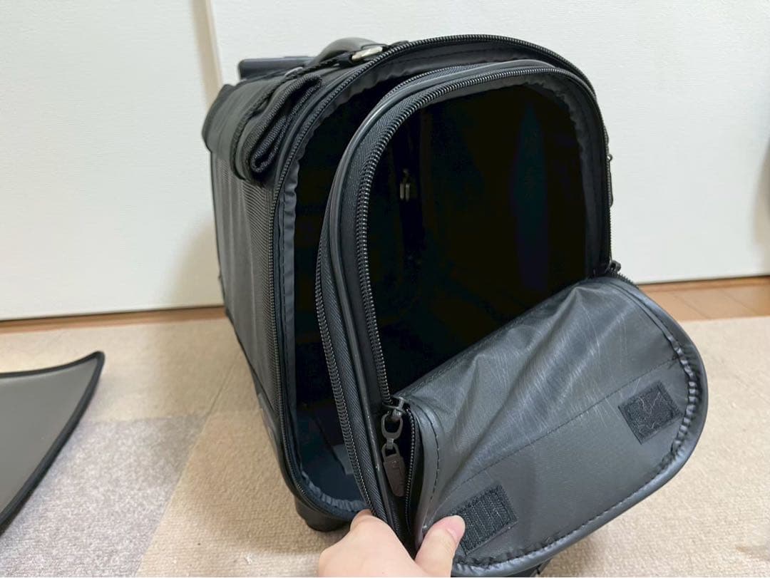 ブラック ペットキャリーケース　中古品