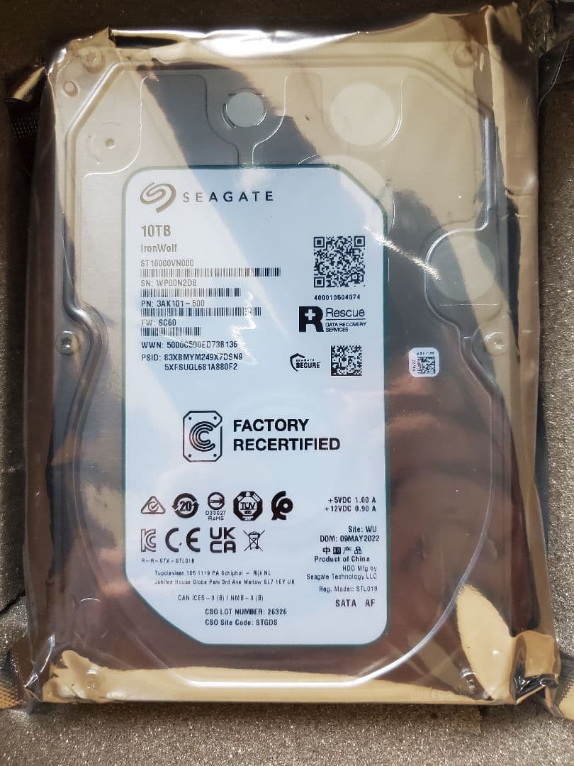 Seagate ironwolf ST10000VN000 未開封品