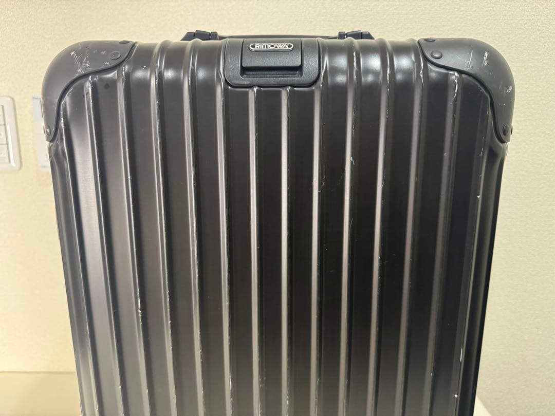 リモワ トパーズ ステルス 32L 4輪 キャリーケース TSAロック 正規品