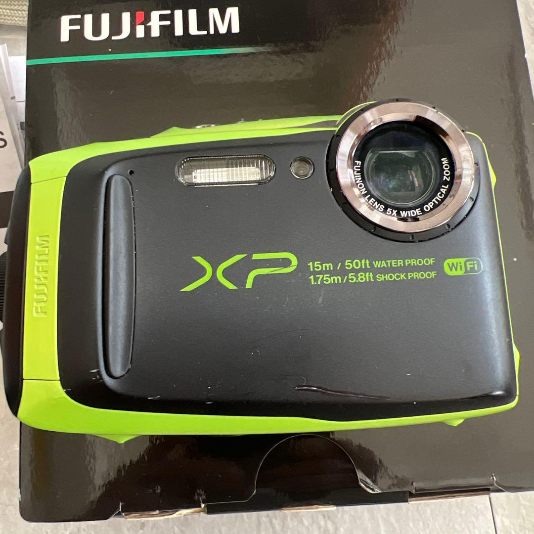 FUJIFILM FINEPIX XP90 富士フィルム　中古品